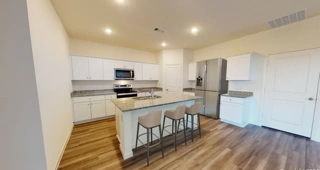 Home for sale at 10518 Placeaya Lake in Adkins, TX — photo 2