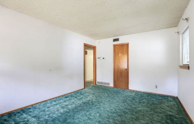 Home for sale at 610 Pilgrim Dr in San Antonio, TX — photo 5