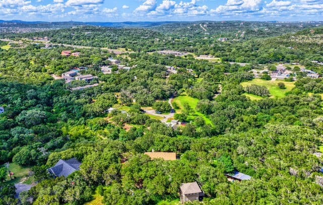 Home for sale at 14252 Antonio in Helotes, TX — photo 2