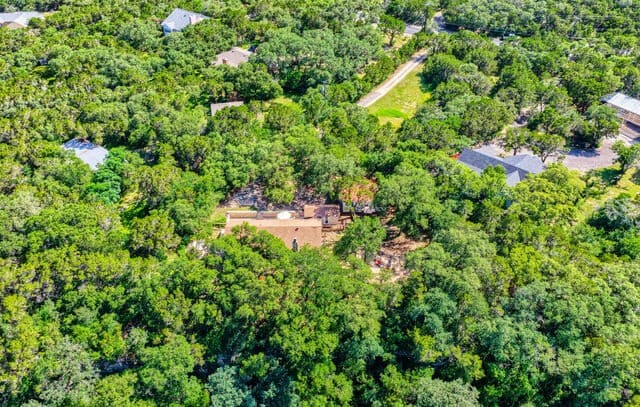 Home for sale at 14252 Antonio in Helotes, TX — photo 5