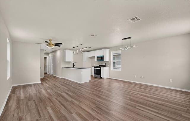 Home for sale at 7731 Nopalitos Cove in San Antonio, TX — photo 4