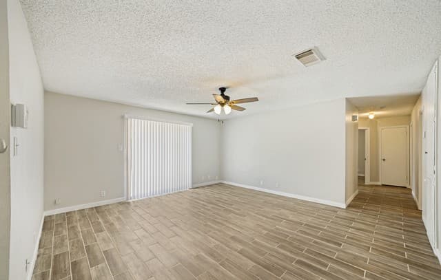 Home for sale at 2902 Marble Glade in San Antonio, TX — photo 5
