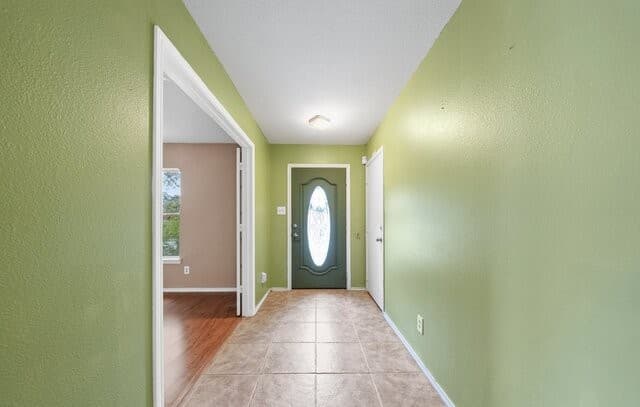 Home for sale at 1644 Jasmine in Schertz, TX — photo 4