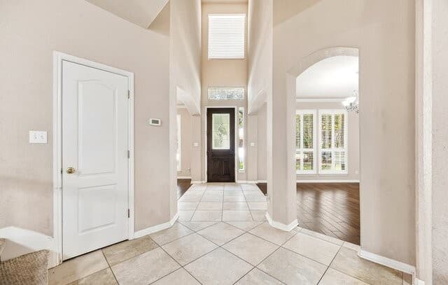 Home for sale at 504 Faulkner Dr in Schertz, TX — photo 2