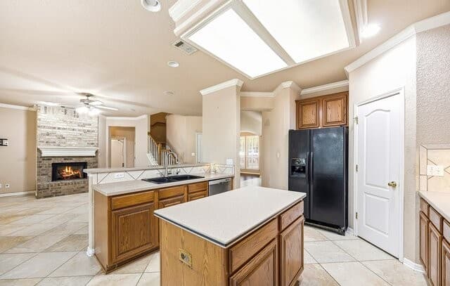 Home for sale at 504 Faulkner Dr in Schertz, TX — photo 5