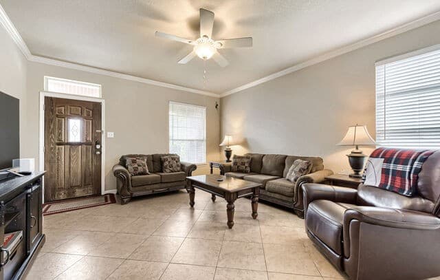 Home for sale at 5317 Cilantro Pl in Leon Valley, TX — photo 2