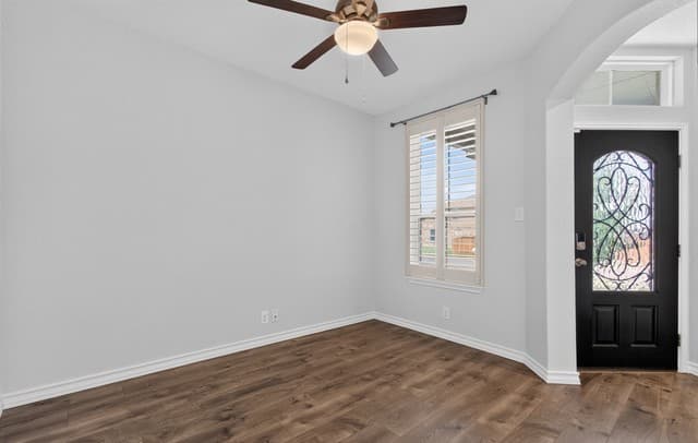 4-bedroom rental at 118 Chisel Pt in Cibolo, TX — photo 5