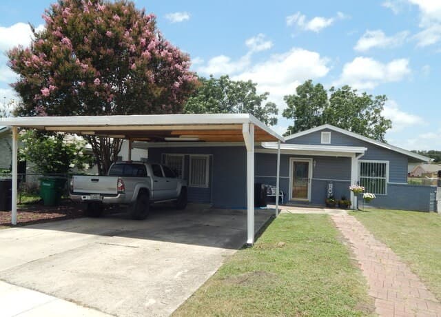 Home for sale at 1807 Ann Arbor Dr in San Antonio, TX — photo 1