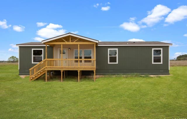 Home for sale at 2284 Stevens Rd in Somerset, TX — photo 1