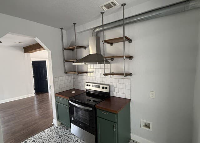 Home for sale at 703 Avant in San Antonio, TX — photo 5