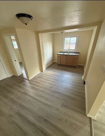 Home for sale at 1623 Montezuma St in San Antonio, TX — photo 3