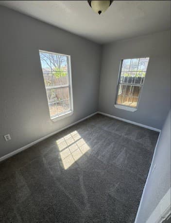Home for sale at 1111 Delgado St in San Antonio, TX — photo 4
