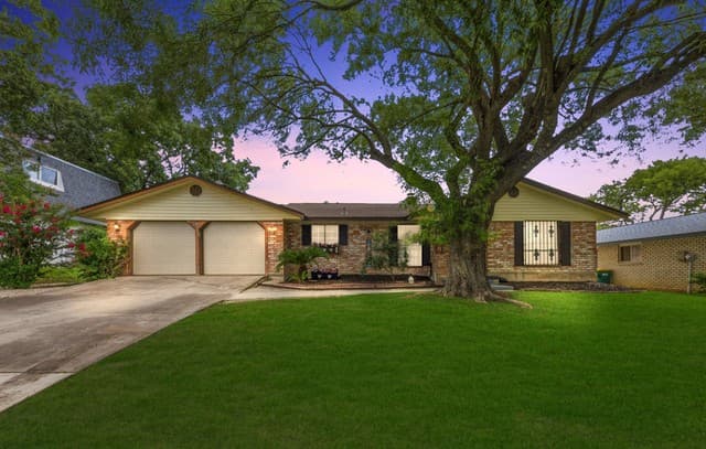 Home for sale at 323 Madrid in Universal City, TX — photo 1