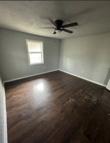 Home for sale at 915 N San Marcos in San Antonio, TX — photo 5
