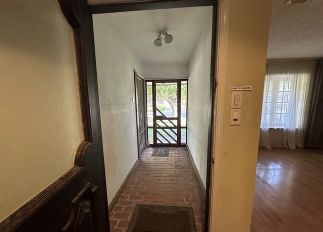 Home for sale at 3007 Samar Dr in San Antonio, TX — photo 3