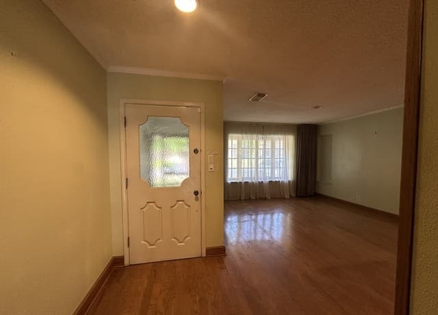 Home for sale at 3007 Samar Dr in San Antonio, TX — photo 4