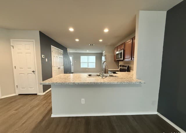 Home for sale at 8114 Apex Vw in San Antonio, TX — photo 2