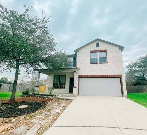 3-bedroom rental at 7738 Paraiso Cir in Boerne TX