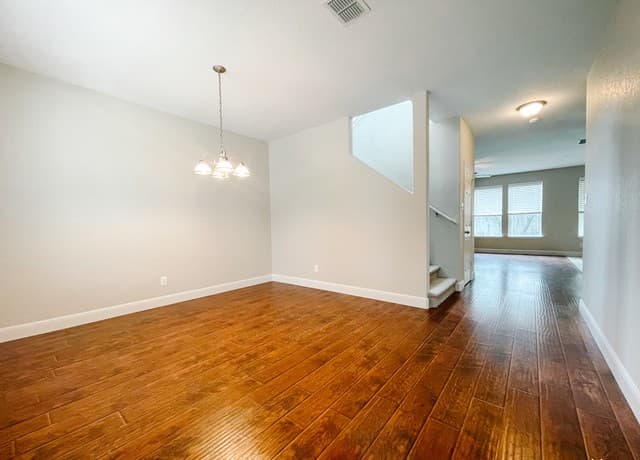 3-bedroom rental at 7738 Paraiso Cir in Boerne, TX — photo 4