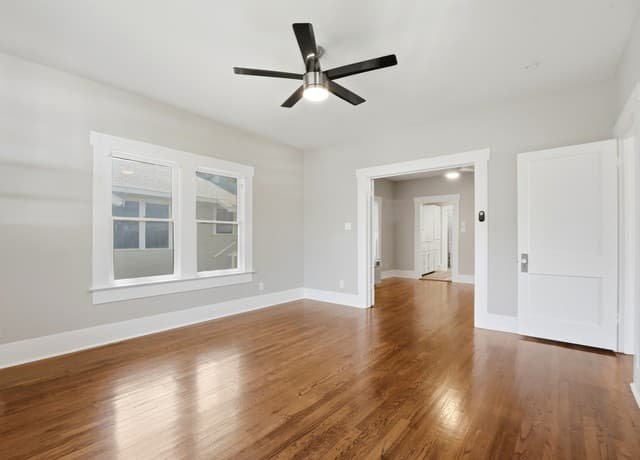 2-bedroom rental at 1219 E Drexel Ave in San Antonio, TX — photo 4
