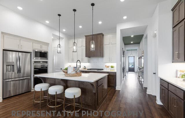 Home for sale at 112 Post Oak in Castroville, TX — photo 5