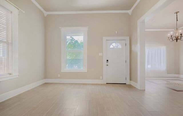 Home for sale at 811 Lamar St in San Antonio, TX — photo 5