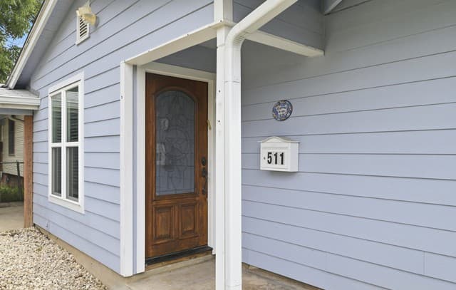 Home for sale at 511 Lovera Blvd in San Antonio, TX — photo 2