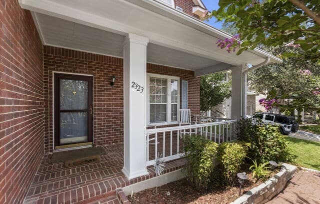 Home for sale at 2323 Cardigan Hl in San Antonio, TX — photo 3