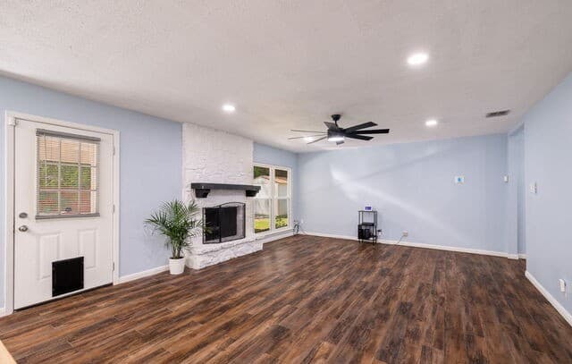 Home for sale at 7631 Tarrasa in San Antonio, TX — photo 3