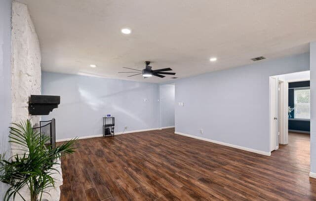 Home for sale at 7631 Tarrasa in San Antonio, TX — photo 4