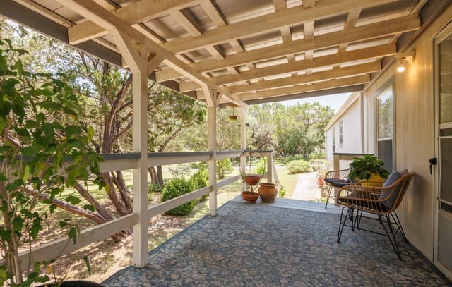 Home for sale at 180 Ceniso Cir in Spring Branch, TX — photo 2