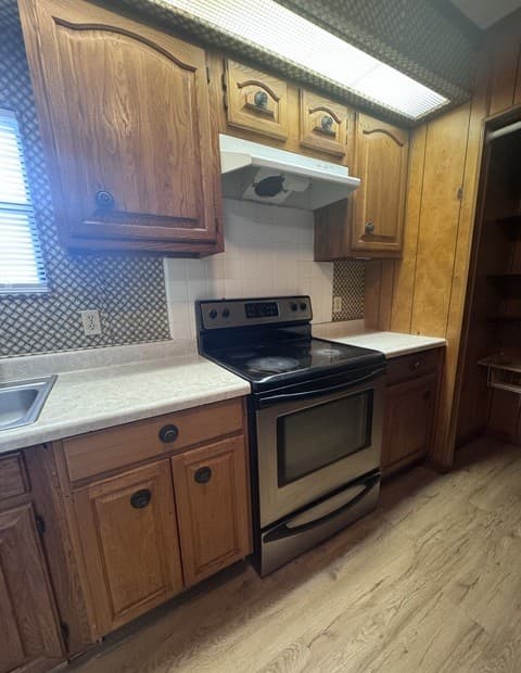 3-bedroom rental at 148 Hickory Hill Dr in La Vernia, TX — photo 4