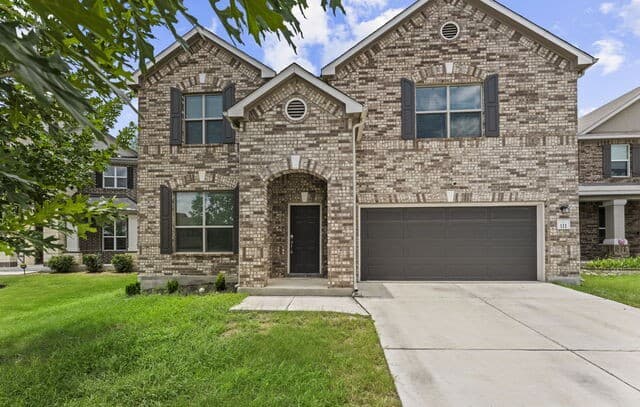 4-bedroom home for sale at 111 Kyle Cv in Universal City TX