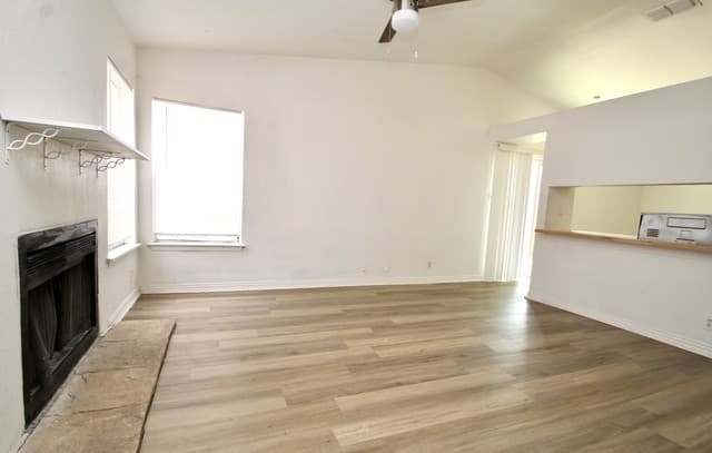 Home for sale at 4001 Colonial Sun Dr in San Antonio, TX — photo 5