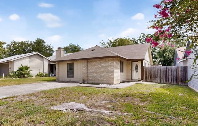 Home for sale at 8723 Meadow Song in Converse, TX — photo 4
