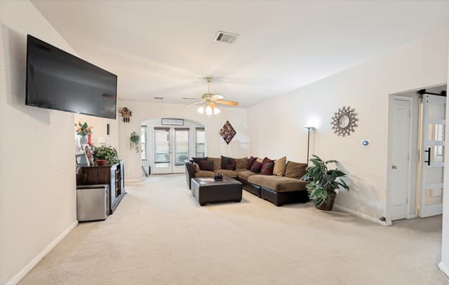 Home for sale at 253 Tierra Grande in Cibolo, TX — photo 3
