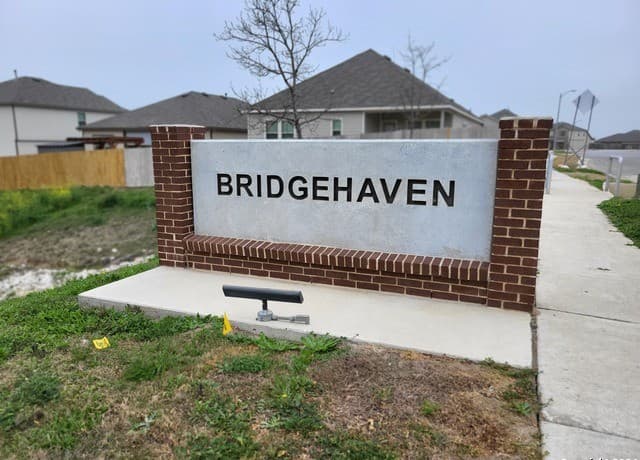 3-bedroom rental at 6934 Shiraz Way in Converse, TX — photo 2