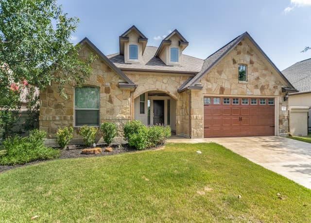 3-bedroom rental at 164 Autumn Rdg in Boerne TX
