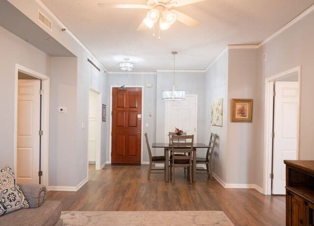 2-bedroom rental at 1 Towers Park Lane Unit 1614 in San Antonio, TX — photo 3