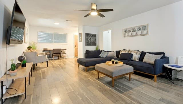 Home for sale at 346 Shannon Lee in San Antonio, TX — photo 5