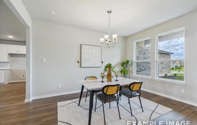 Home for sale at 106 Poe Parkway in Castroville, TX — photo 3