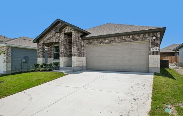 Home for sale at 5433 Wrangler Way in Marion, TX — photo 2