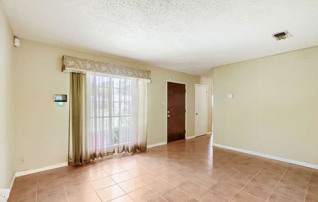 Home for sale at 4314 Red Cap in San Antonio, TX — photo 4