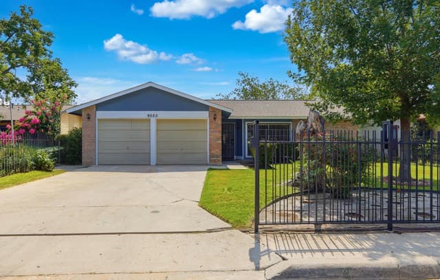 Home for sale at 9050 Island View St in San Antonio, TX — photo 1