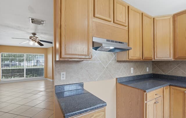 Home for sale at 9050 Island View St in San Antonio, TX — photo 4