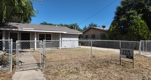 Home for sale at 2306 Valencia in San Antonio, TX — photo 5