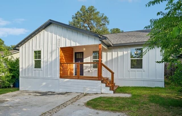 Home for sale at 1422 Kayton Ave in San Antonio, TX — photo 2