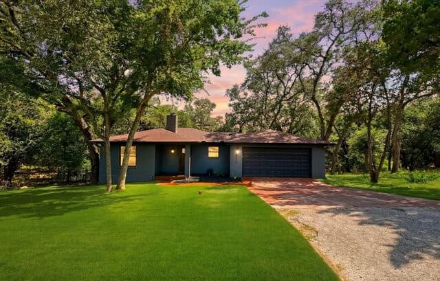 Home for sale at 16623 Springhill in San Antonio, TX — photo 1