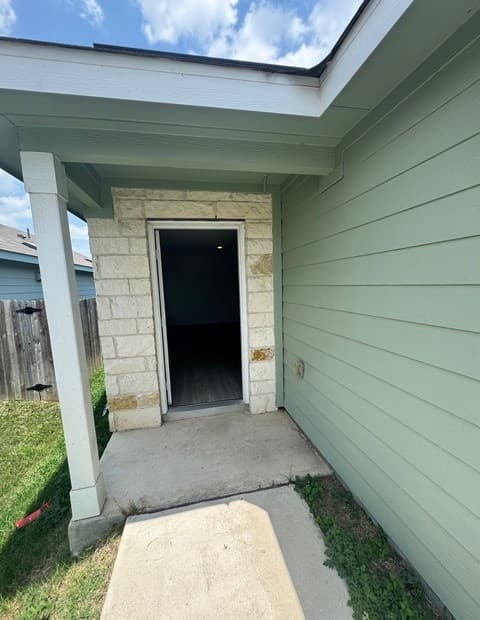 Home for sale at 4546 Zoe Pass in San Antonio, TX — photo 4