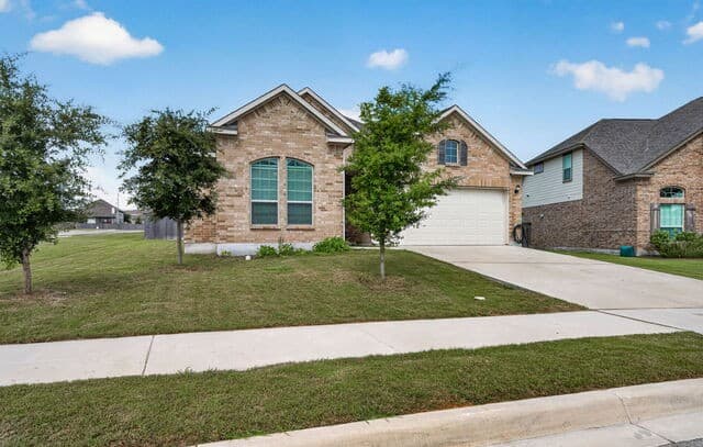 Home for sale at 5003 Village Park in Marion, TX — photo 2